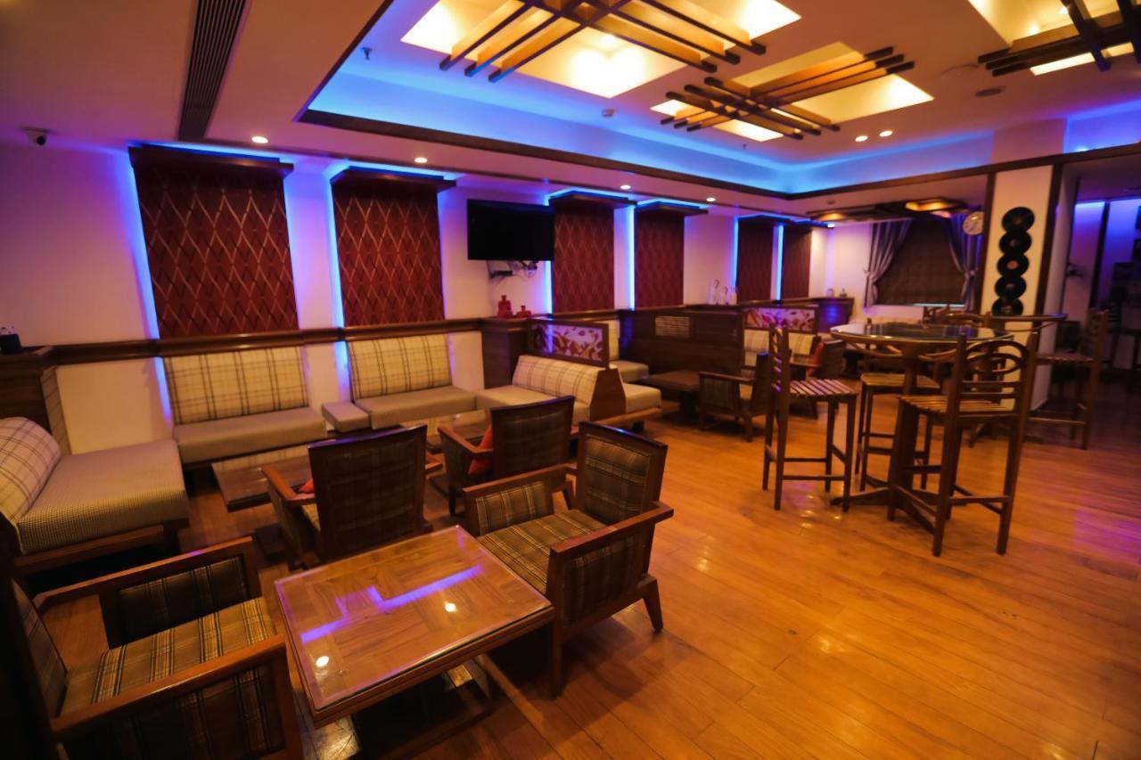 Hotel Saffron Leaf Dehradun Ngoại thất bức ảnh