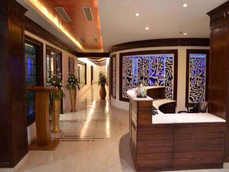 Hotel Saffron Leaf Dehradun Ngoại thất bức ảnh
