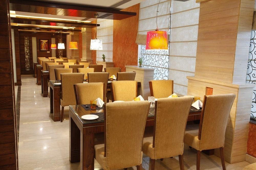 Hotel Saffron Leaf Dehradun Ngoại thất bức ảnh